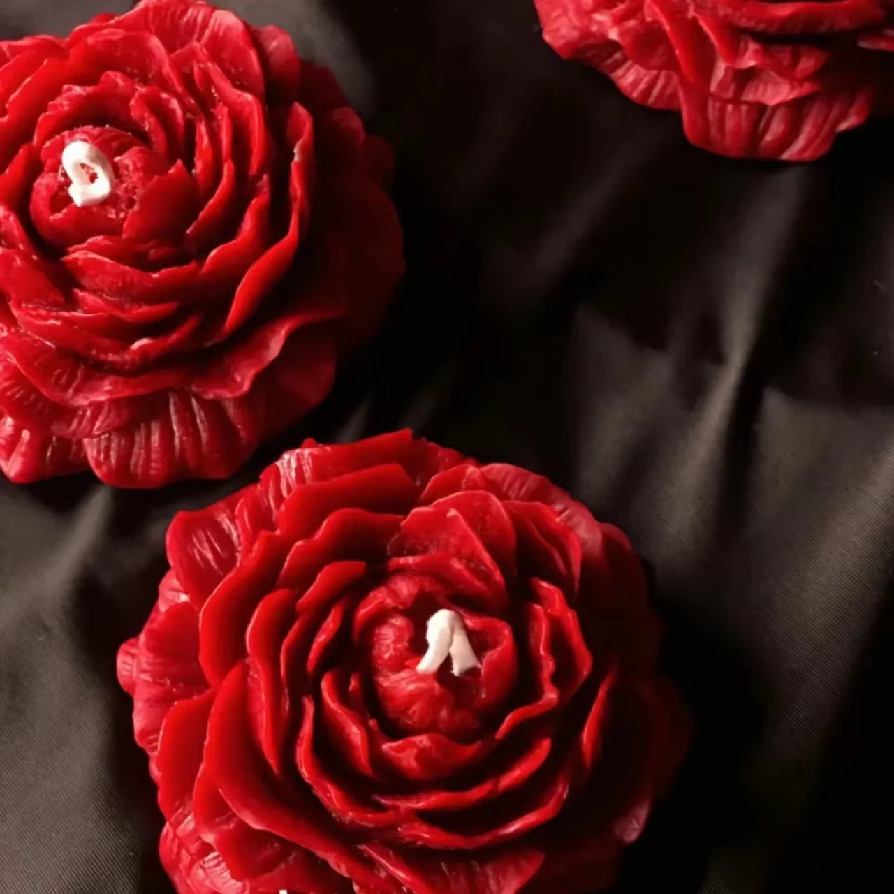 Rose Aromatherapy Low Temperature Candle Romantic Passion Play Sex Candles for Couple Relaxation Flirting Sex Wax for Adult Game